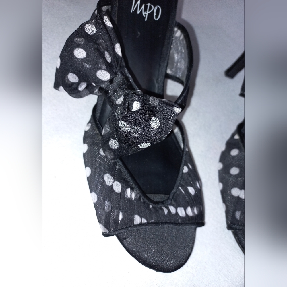 Impo Vavoom black polka dot 3 Inch Heels Size 6.5 - Picture 2 of 9